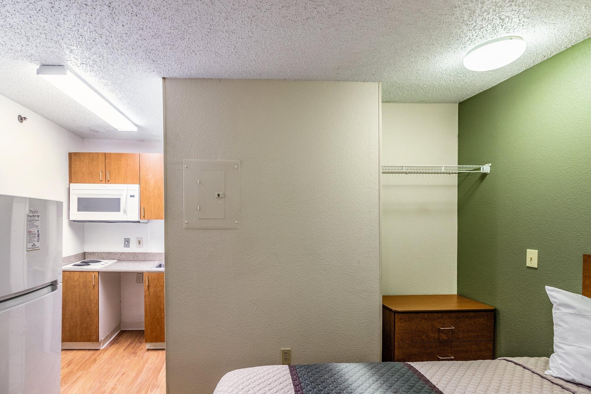 Hometowne Studios By Red Roof Houston - Northwest Esterno foto